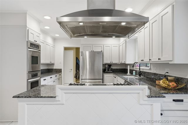 2817 E 39th Street, Tulsa, OK 74105