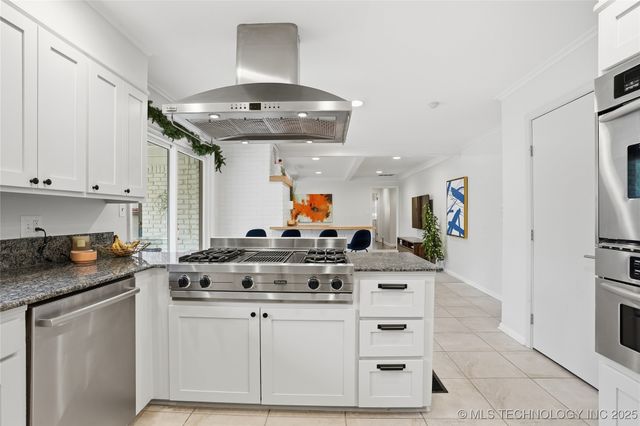 2817 E 39th Street, Tulsa, OK 74105