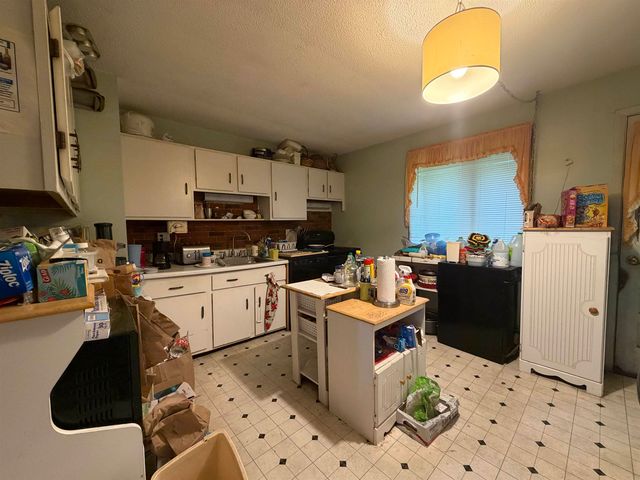 7 Meadow Wood Drive, Barre Town, VT 05654