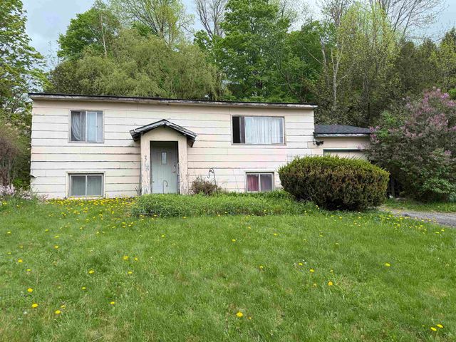 7 Meadow Wood Drive, Barre Town, VT 05654