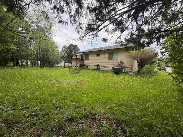 7 Meadow Wood Drive, Barre Town, VT 05654