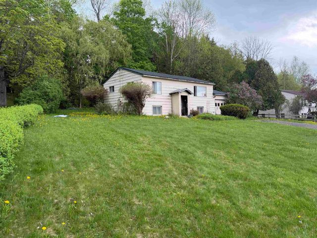 7 Meadow Wood Drive, Barre Town, VT 05654