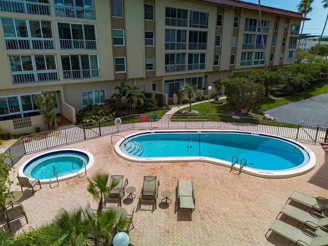 105 ISLAND WAY 138, Clearwater, FL 33767