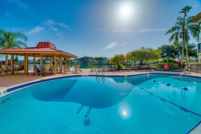 105 ISLAND WAY 138, Clearwater, FL 33767
