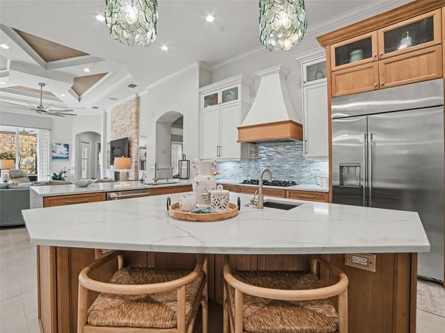 8921 EAGLE WATCH DRIVE, Riverview, FL 33578