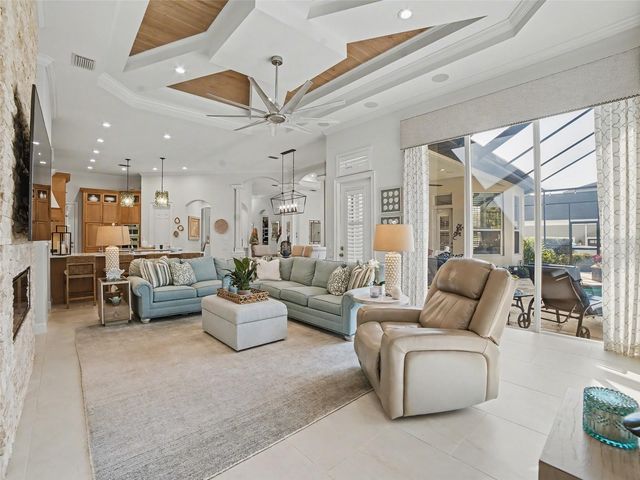 8921 EAGLE WATCH DRIVE, Riverview, FL 33578