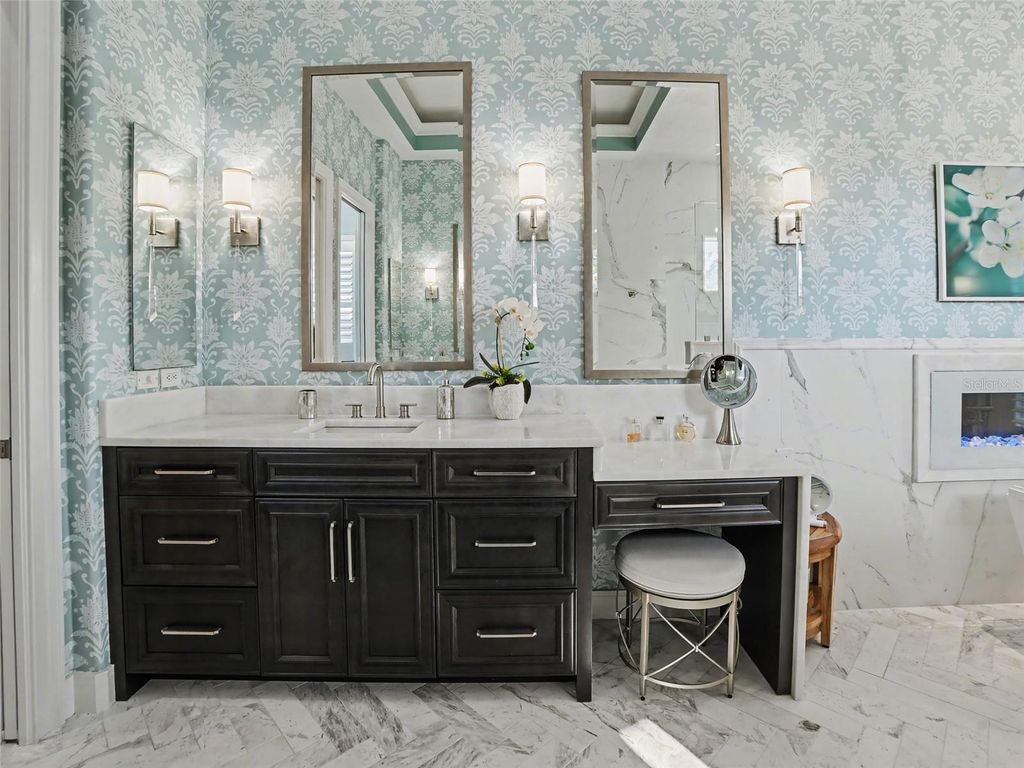 Image 16 of property listing at 8921 EAGLE WATCH DRIVE, Riverview, FL 33578