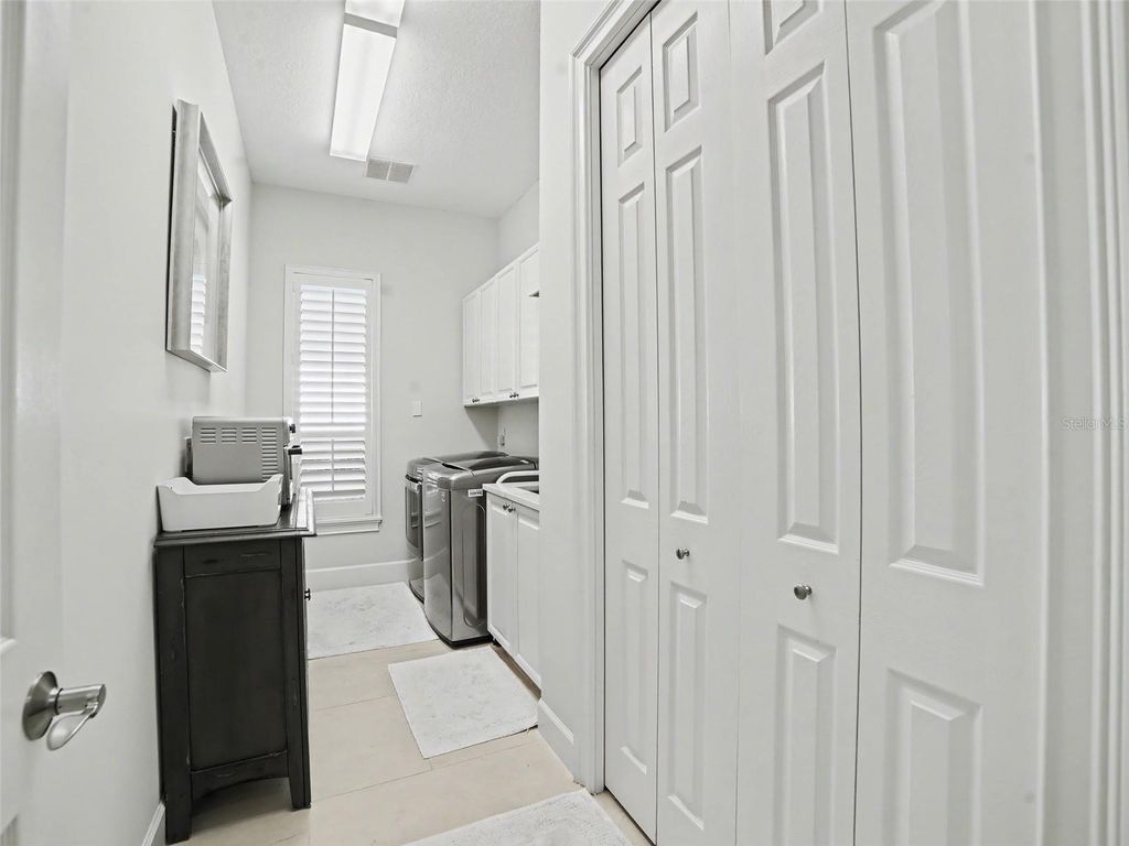 Image 37 of property listing at 8921 EAGLE WATCH DRIVE, Riverview, FL 33578