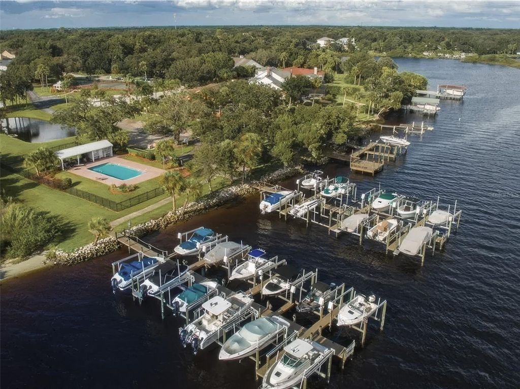 Image 61 of property listing at 8921 EAGLE WATCH DRIVE, Riverview, FL 33578