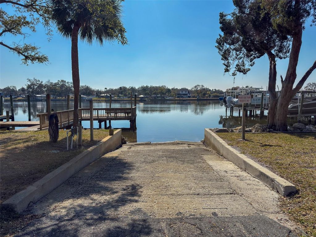 Image 63 of property listing at 8921 EAGLE WATCH DRIVE, Riverview, FL 33578