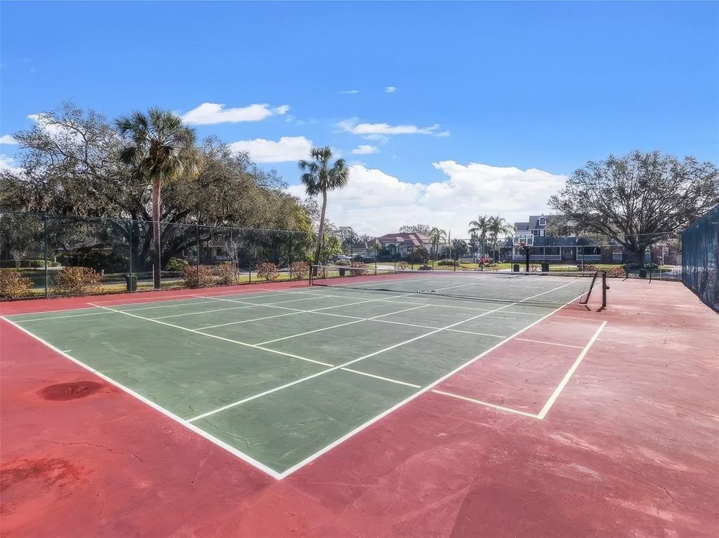 Image 66 of property listing at 8921 EAGLE WATCH DRIVE, Riverview, FL 33578