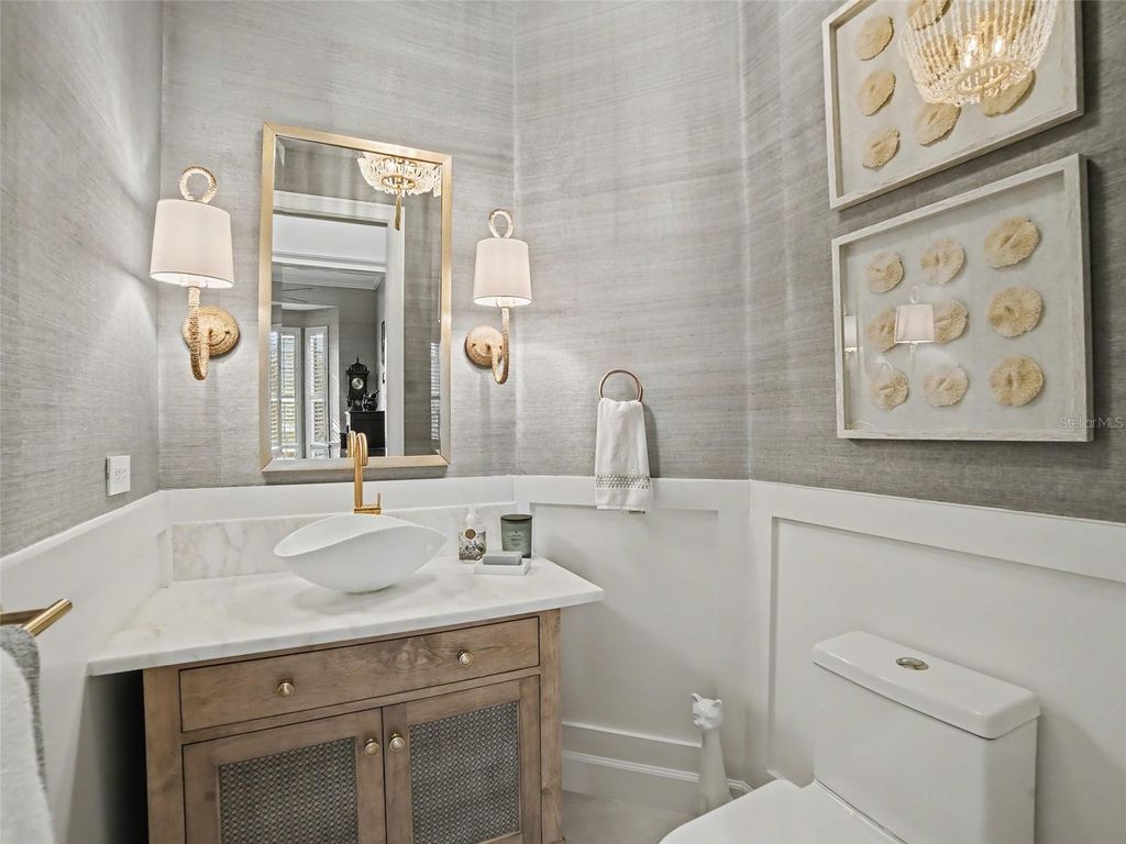 Image 10 of property listing at 8921 EAGLE WATCH DRIVE, Riverview, FL 33578