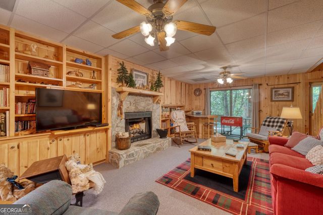 121 Laurel Ridge, Morganton, GA 30560