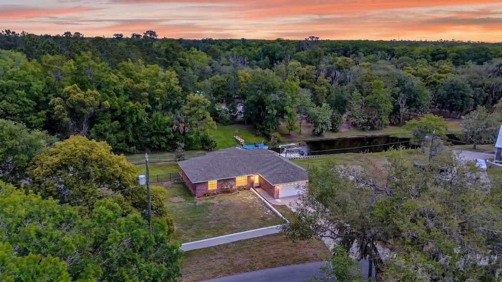 1505 LAKESIDE DRIVE, Deland, FL 32720