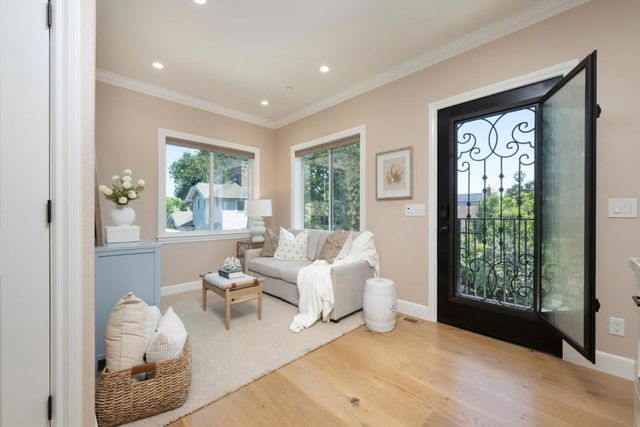 30 16th Avenue, San Mateo, CA 94402