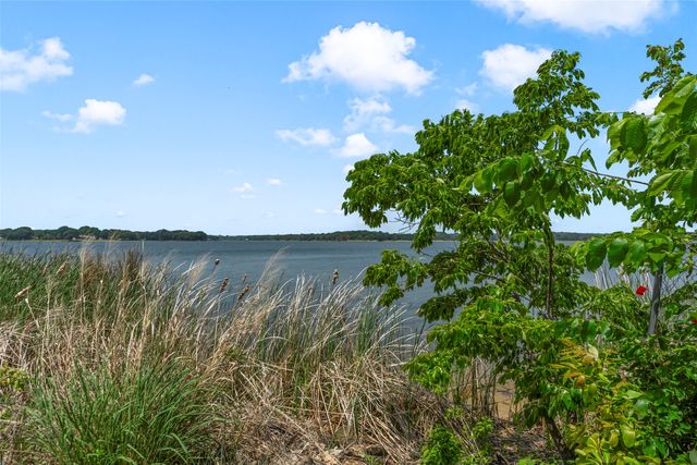 7505 Parkview Drive, Bonham, TX 75418