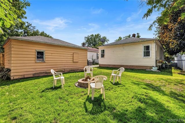 927 88th Street, Niagara Falls, NY 14304