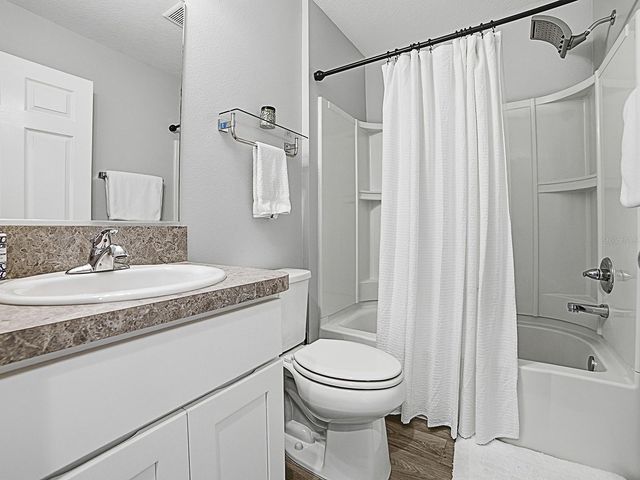 3319 ROHAN ROAD, Oxford, FL 34484