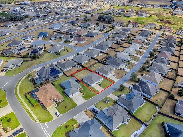 3319 ROHAN ROAD, Oxford, FL 34484