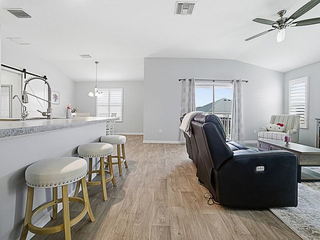 3319 ROHAN ROAD, Oxford, FL 34484