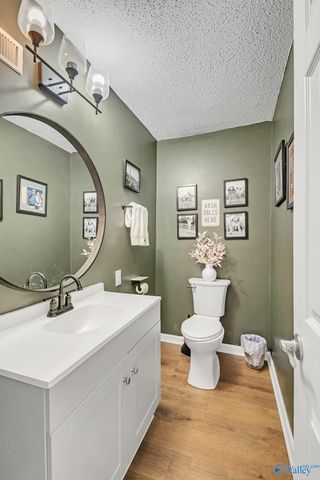 730 Mira Vista Drive SE, Huntsville, AL 35802