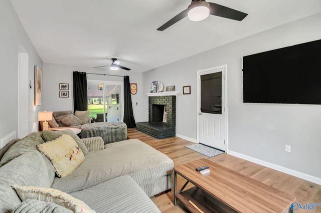 730 Mira Vista Drive SE, Huntsville, AL 35802
