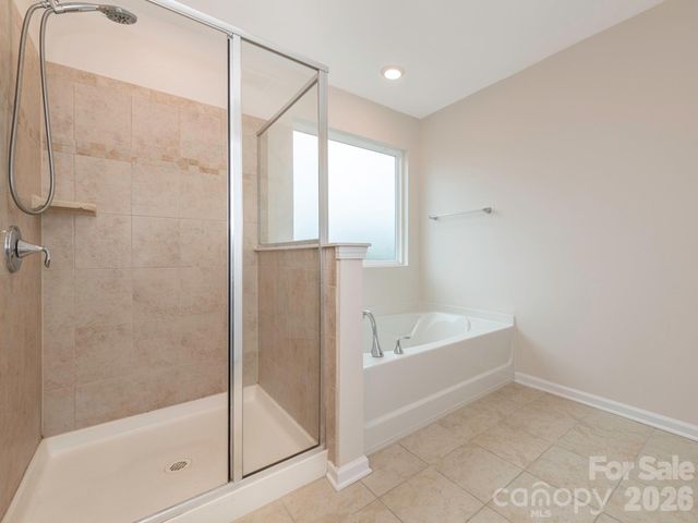 2713 Sawbridge Lane, Gastonia, NC 28056