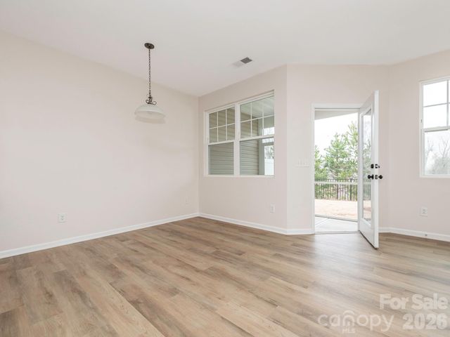 2713 Sawbridge Lane, Gastonia, NC 28056