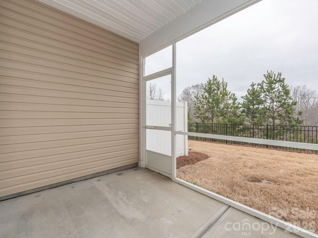 2713 Sawbridge Lane, Gastonia, NC 28056