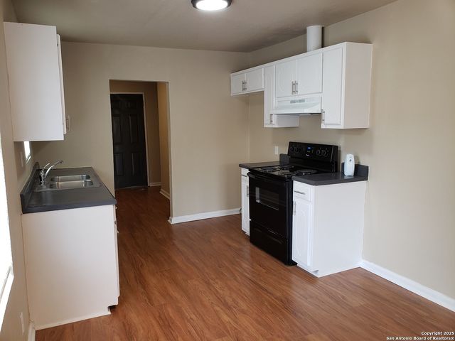 123 Gabriel, San Antonio, TX 78202