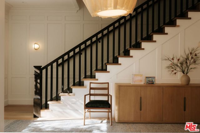 13167 Boca De Canon Lane, Los Angeles, CA 90049