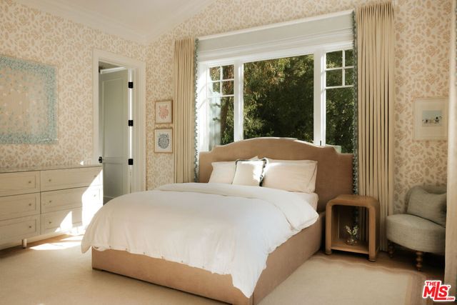 13167 Boca De Canon Lane, Los Angeles, CA 90049