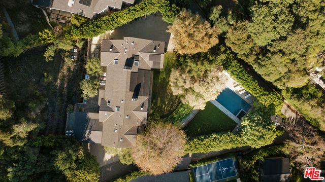 13167 Boca De Canon Lane, Los Angeles, CA 90049