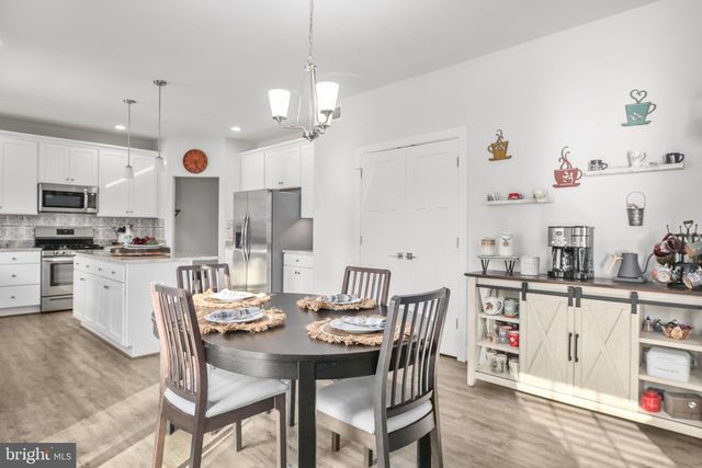 6710 GINSENG LN, King George, VA 22485