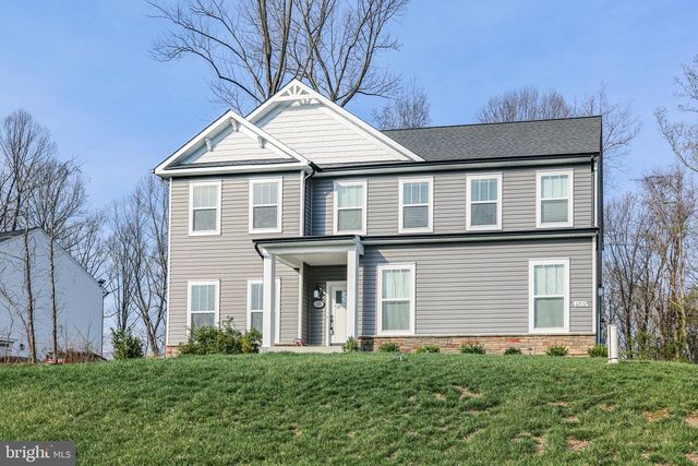 6710 GINSENG LN, King George, VA 22485