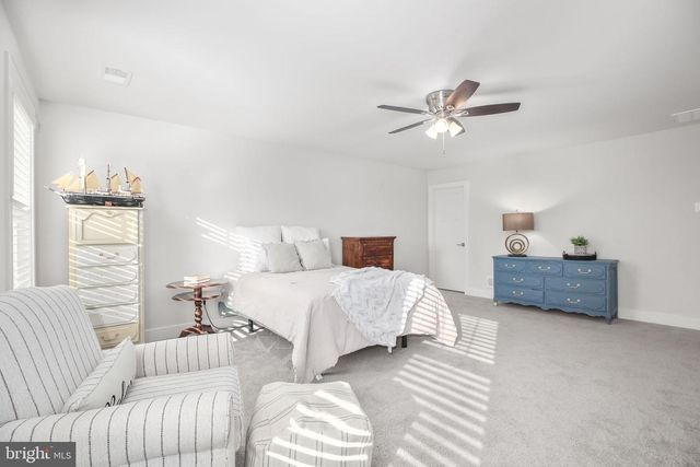 6710 GINSENG LN, King George, VA 22485