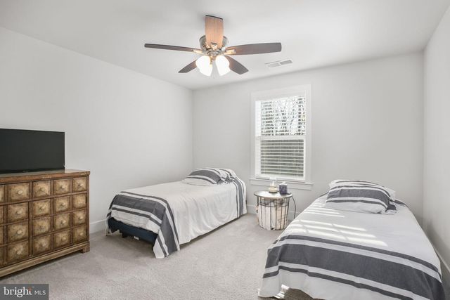 6710 GINSENG LN, King George, VA 22485