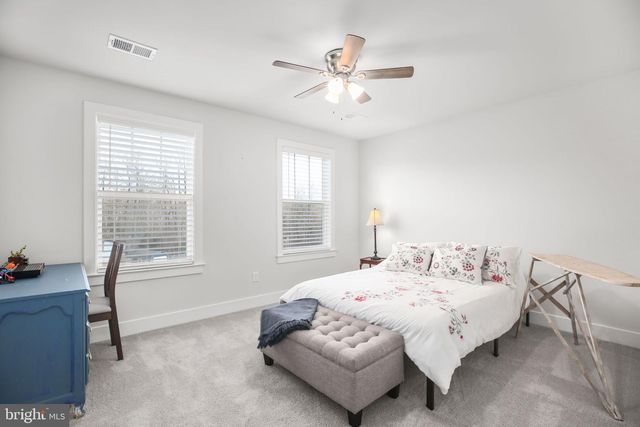 6710 GINSENG LN, King George, VA 22485