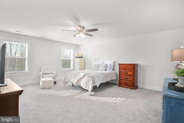 6710 GINSENG LN, King George, VA 22485