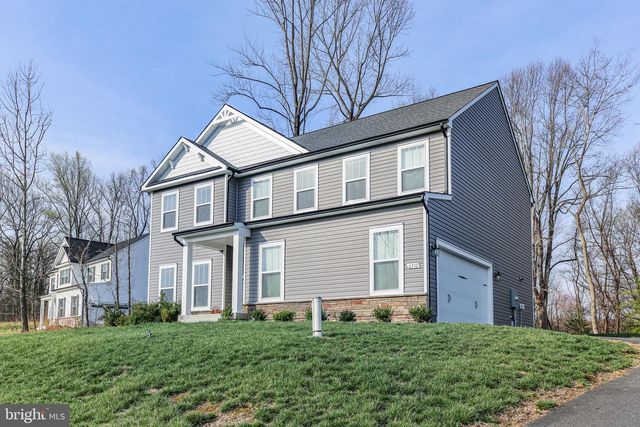 6710 GINSENG LN, King George, VA 22485
