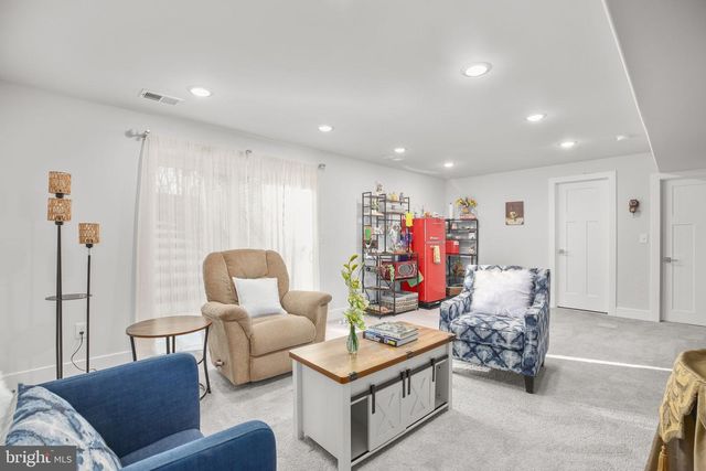 6710 GINSENG LN, King George, VA 22485