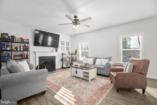 6710 GINSENG LN, King George, VA 22485