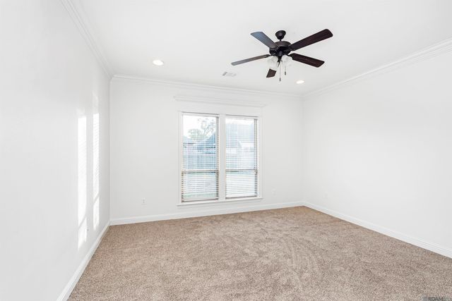 40285 Buchanan Ct, Prairieville, LA 70769