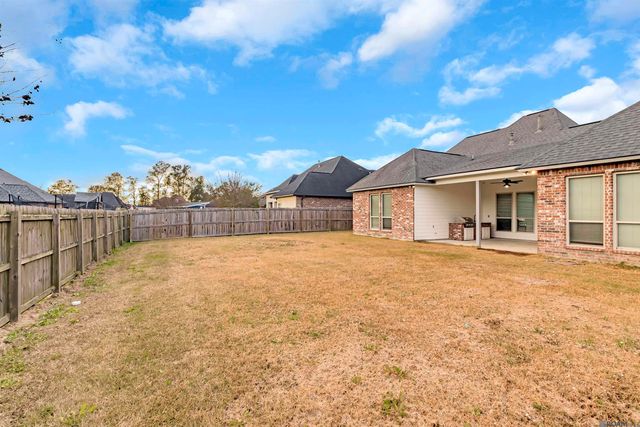 40285 Buchanan Ct, Prairieville, LA 70769
