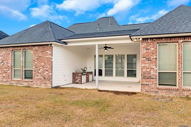 40285 Buchanan Ct, Prairieville, LA 70769