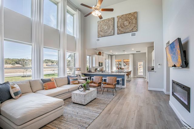 9422 Luke Path, San Antonio, TX 78254