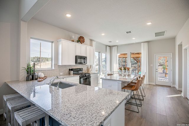 9422 Luke Path, San Antonio, TX 78254