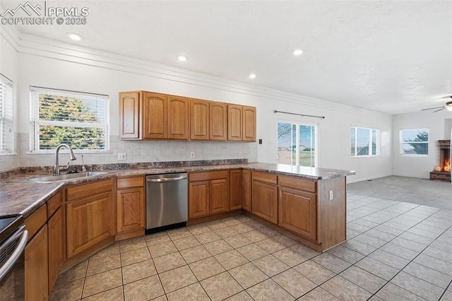 1269 E Platteville Boulevard, Pueblo, CO 81007