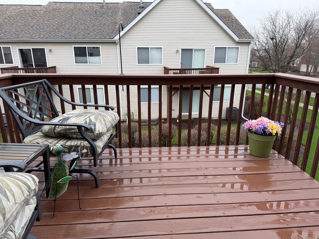 2939 SAGANASHKEE Lane, Naperville, IL 60564