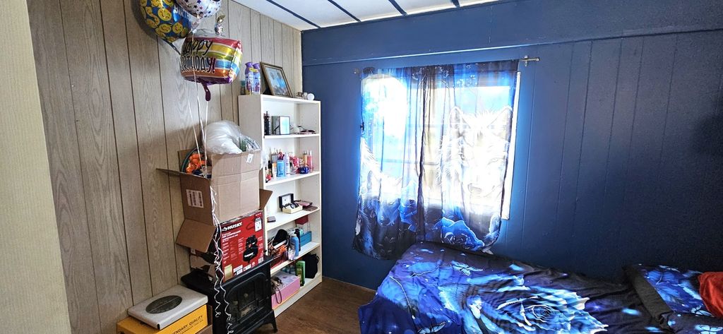 Image 11 of property listing at 57 CURRICLE Road, Wheeling, IL 60090